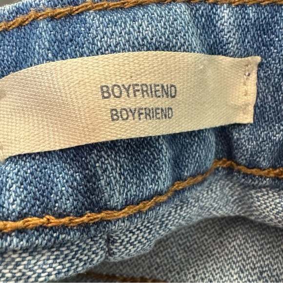 ✨3/$20✨ Universal Thread High Rise Boyfriend Jeans with Cargo Pockets. Size 10 R - Picture 4 of 13